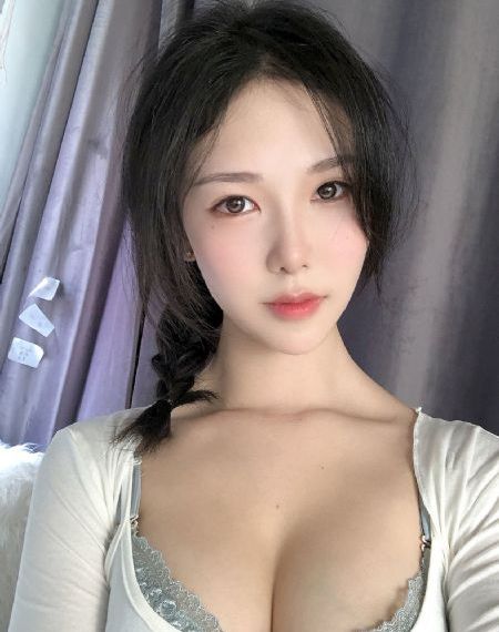 召唤的魅族是妈妈动漫第二集