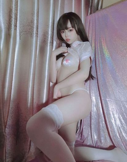 我被最想拥抱的人威协了